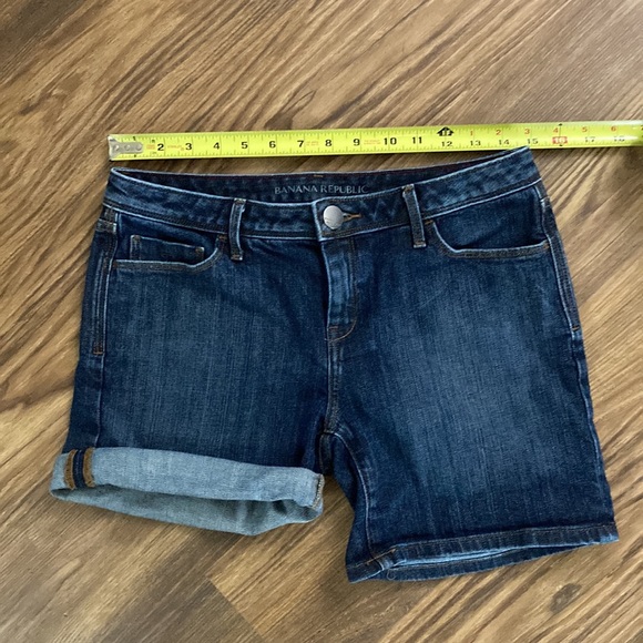 Banana Republic jean shorts - Picture 2 of 6